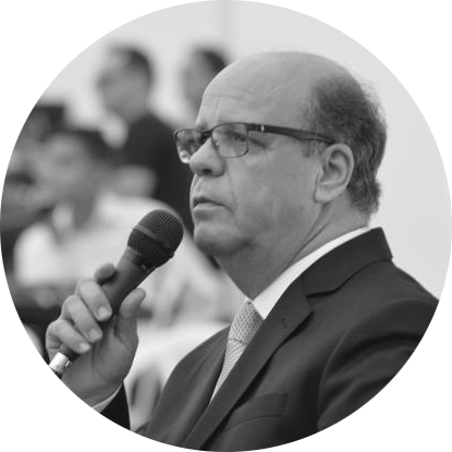 Pr. Sisaque da Silva Valadares